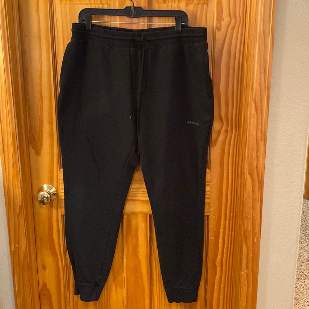 Columbia joggers